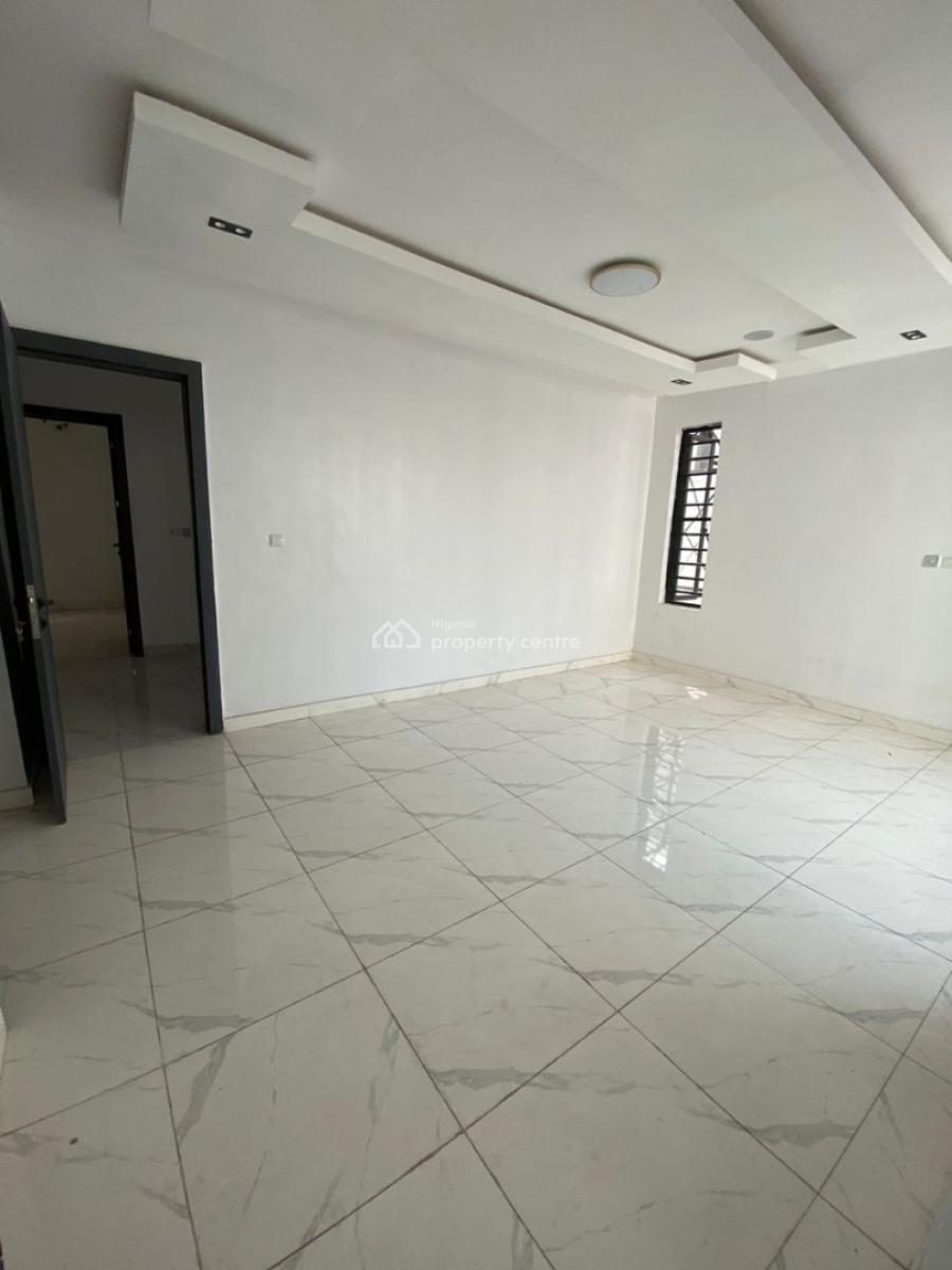 Elegant 4 Bedroom Semi-detached House with Maid Room, Chevron, Lekki, Lagos, Semi-detached Duplex for Sale