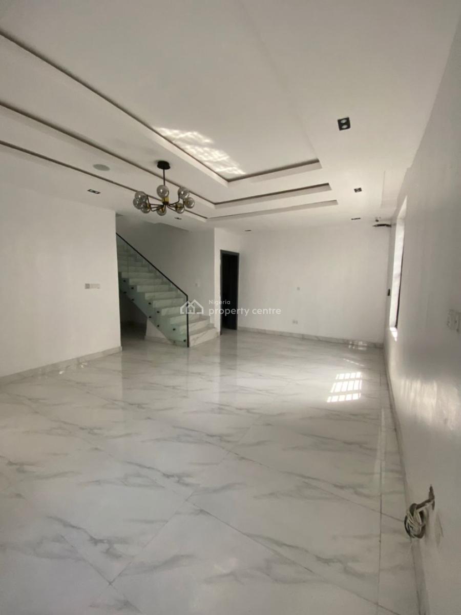 Elegant 4 Bedroom Semi-detached House with Maid Room, Chevron, Lekki, Lagos, Semi-detached Duplex for Sale