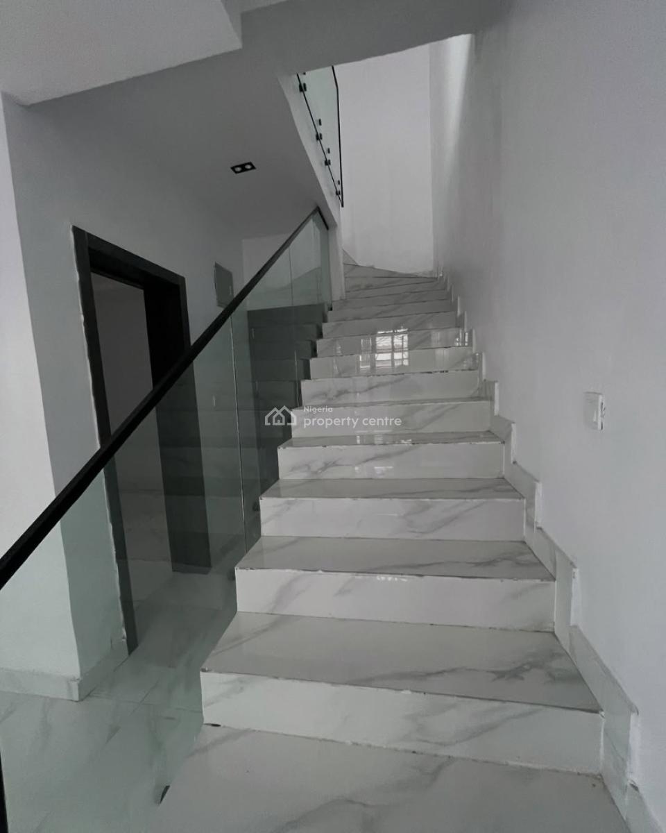 Elegant 4 Bedroom Semi-detached House with Maid Room, Chevron, Lekki, Lagos, Semi-detached Duplex for Sale