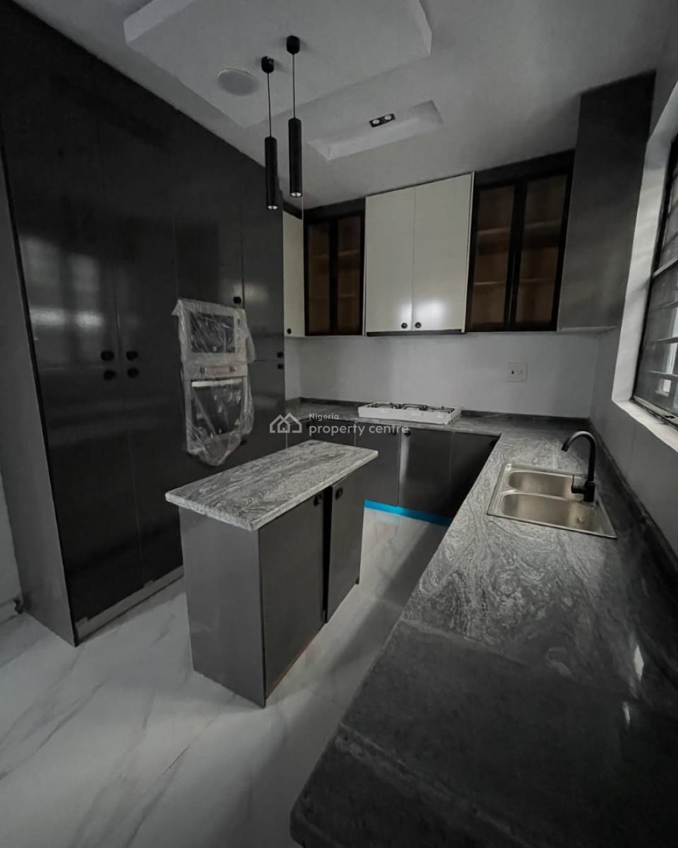 Elegant 4 Bedroom Semi-detached House with Maid Room, Chevron, Lekki, Lagos, Semi-detached Duplex for Sale