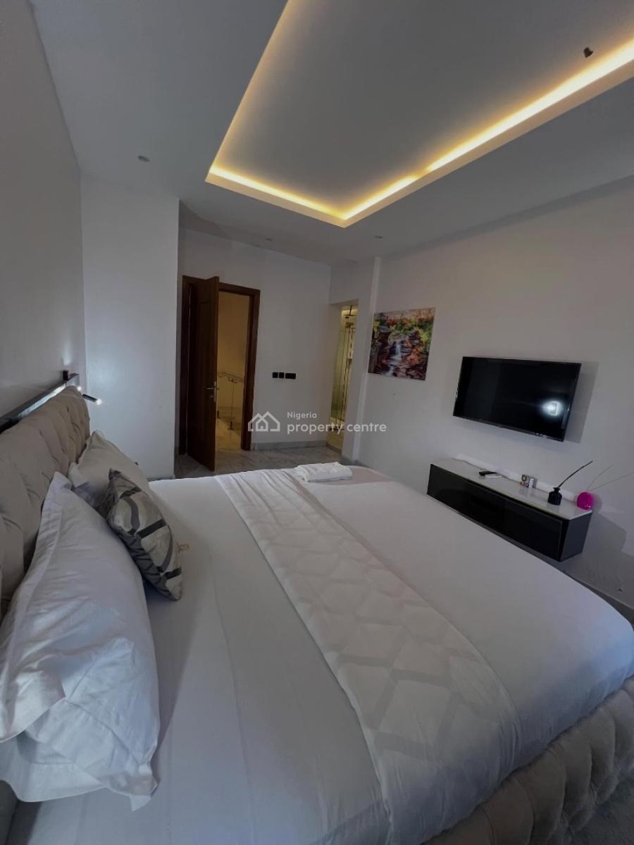 Fully Furnished 2 Bedroom Apartment with Pool, Lekki Phase 1, Lekki, Lagos, House for Rent
