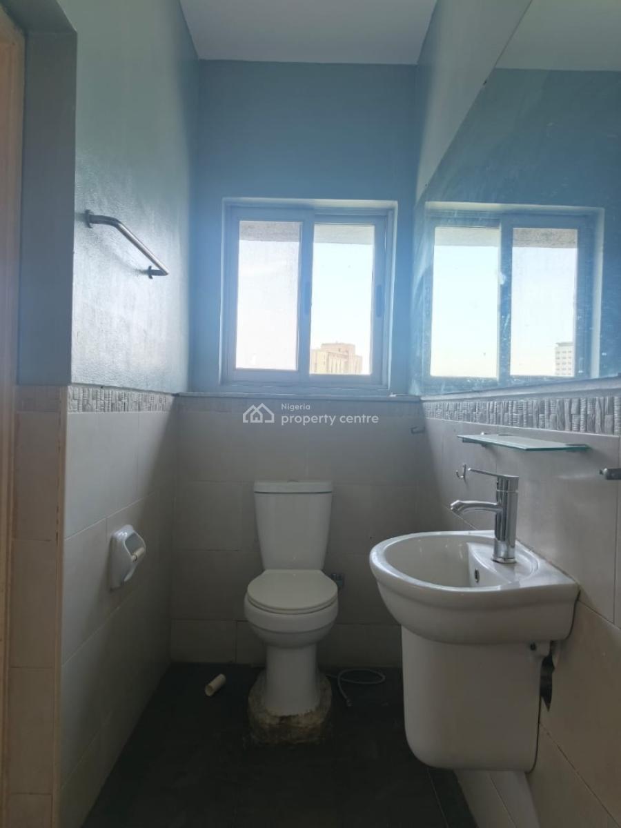 2 Bedroom Maisonette, Off Ahmadu Bello Way, Victoria Island (vi), Lagos, Flat / Apartment for Rent