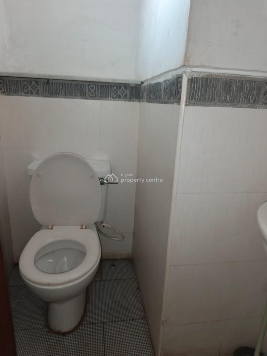 2 Bedroom Maisonette, Off Ahmadu Bello Way, Victoria Island (vi), Lagos, Flat / Apartment for Rent