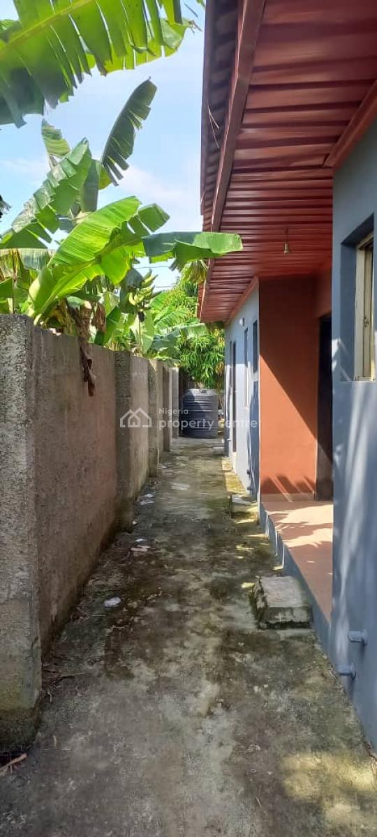 Spacious 2 Bedroom Flat, Container Bus Stop, Awoyaya, Ibeju Lekki, Lagos, Flat / Apartment for Rent