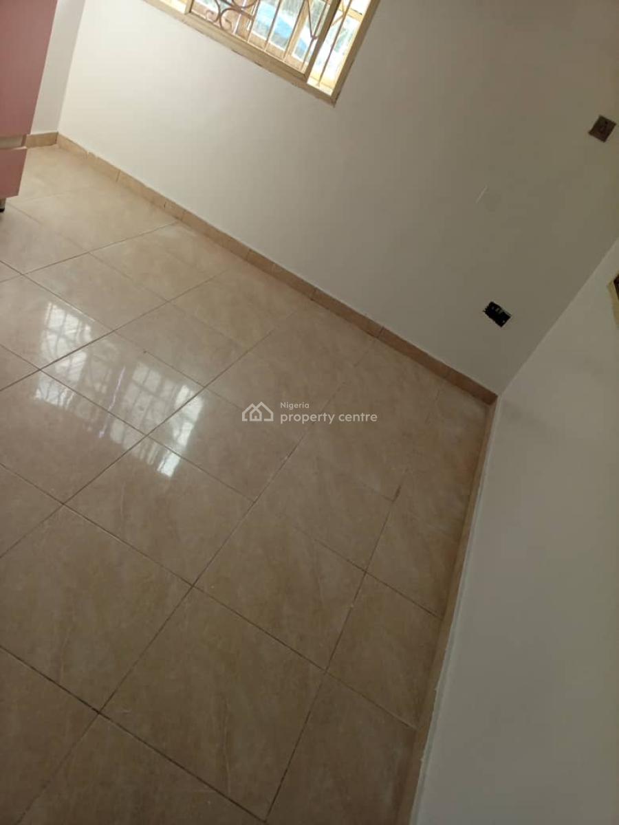 3 Bedroom Upstairs with Pop Finishing, Abijo Gra, Ajah, Lagos, Flat / Apartment for Rent