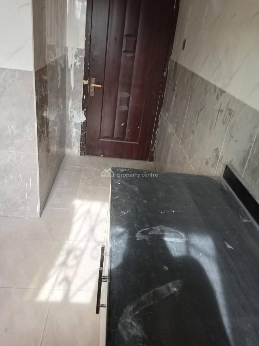 3 Bedroom Upstairs with Pop Finishing, Abijo Gra, Ajah, Lagos, Flat / Apartment for Rent