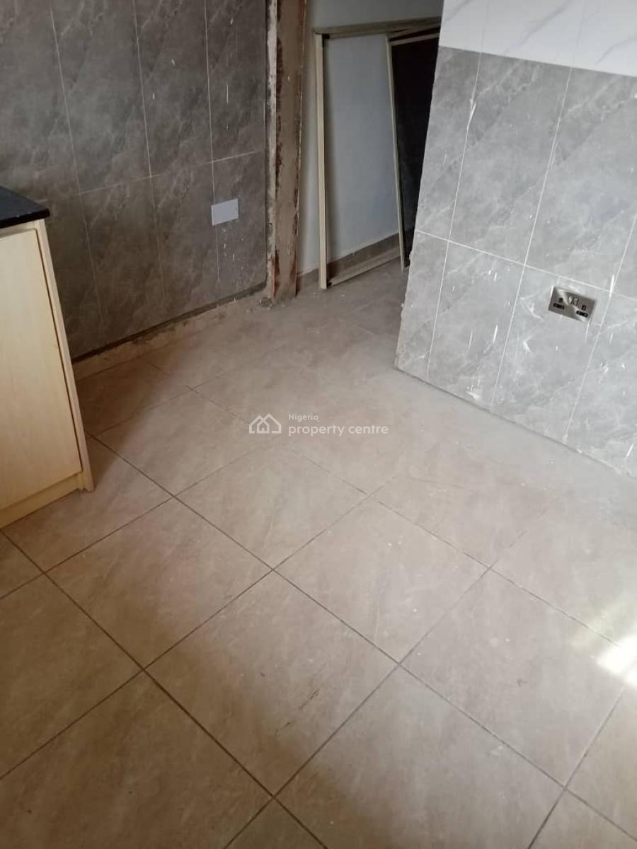 3 Bedroom Upstairs with Pop Finishing, Abijo Gra, Ajah, Lagos, Flat / Apartment for Rent