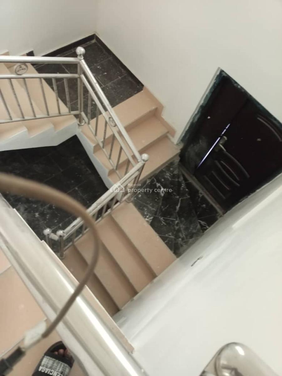 3 Bedroom Upstairs with Pop Finishing, Abijo Gra, Ajah, Lagos, Flat / Apartment for Rent