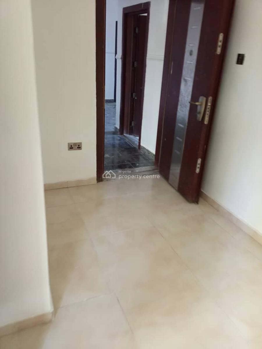 3 Bedroom Upstairs with Pop Finishing, Abijo Gra, Ajah, Lagos, Flat / Apartment for Rent