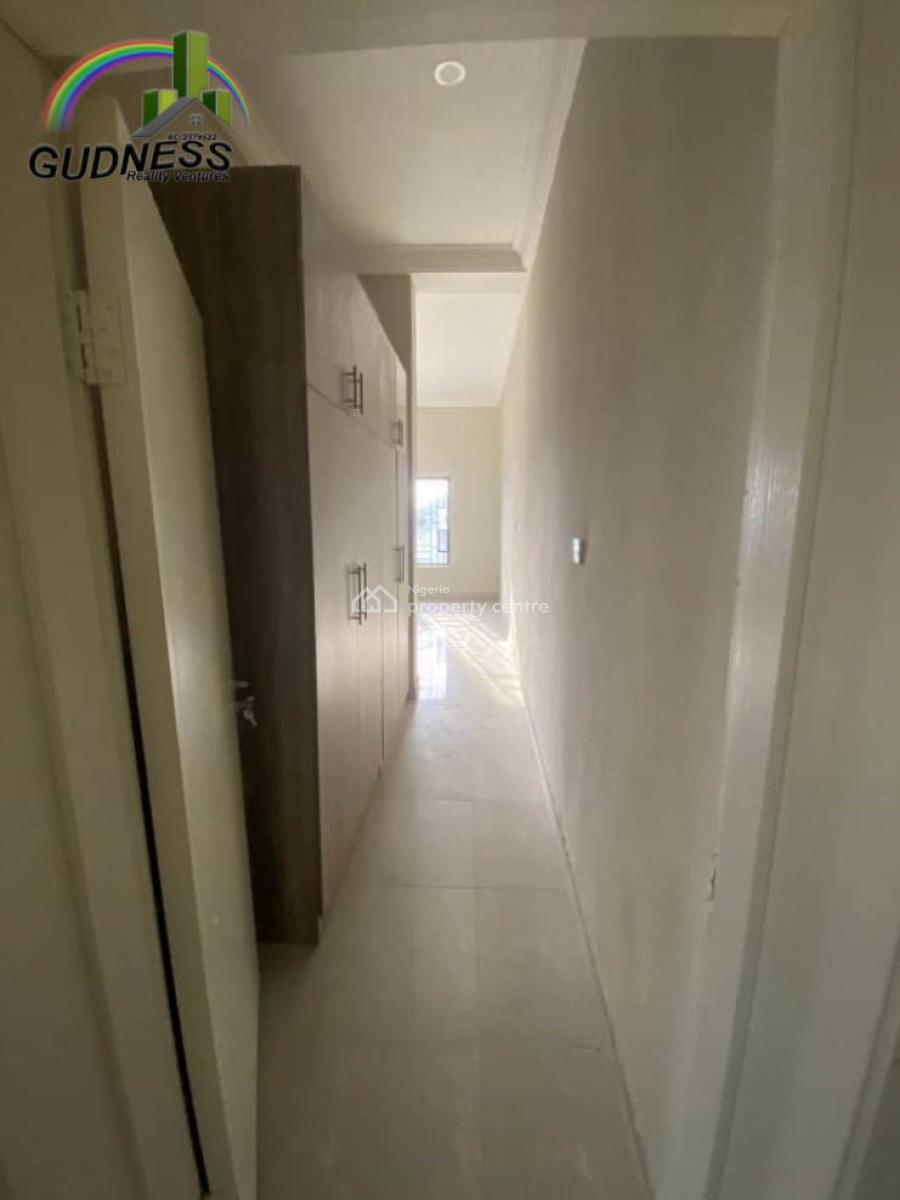 3 Bedroom Flat  Apartment, Ikota, Lekki, Lagos, Flat / Apartment for Rent