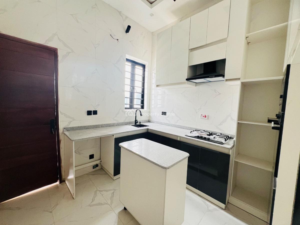 4 Bedroom Terrace Duplex, Ikota, Lekki, Lagos, Terraced Duplex for Sale