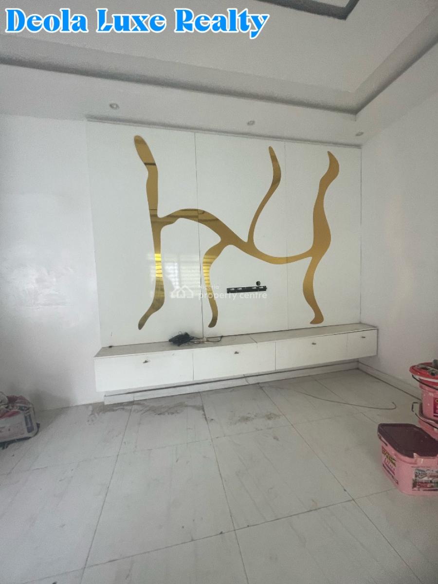 a Nice and Spacous Studio Apartment, Osapa, Lekki, Lagos, Self Contain (single Rooms) for Rent
