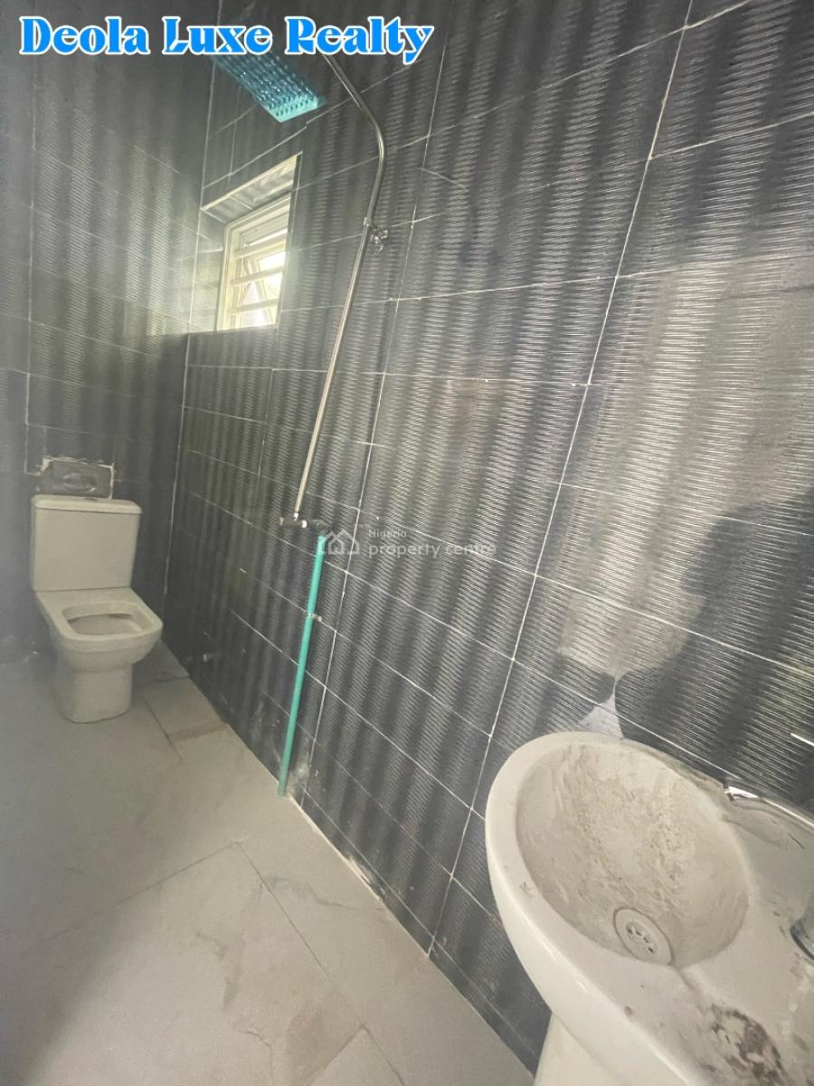 a Nice and Spacous Studio Apartment, Osapa, Lekki, Lagos, Self Contain (single Rooms) for Rent