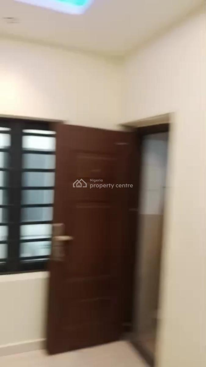 Standard 2 Bedroom Apartment, Anthony, Maryland, Lagos, Flat / Apartment for Rent
