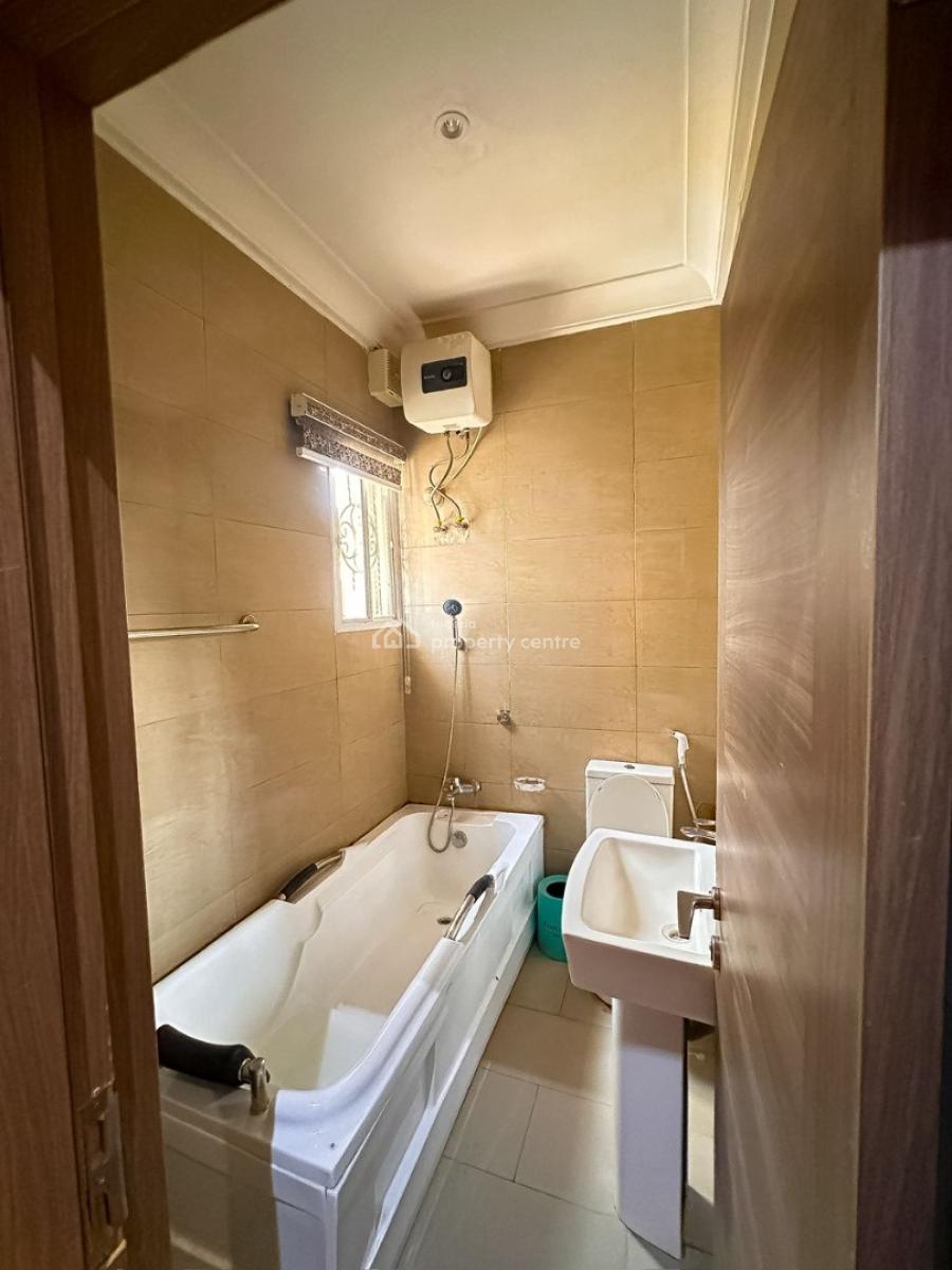 a Well-built Fully Furnished & Serviced 4-bedroom Semi-detached Duplex, Guzape District, Abuja, Detached Duplex for Rent