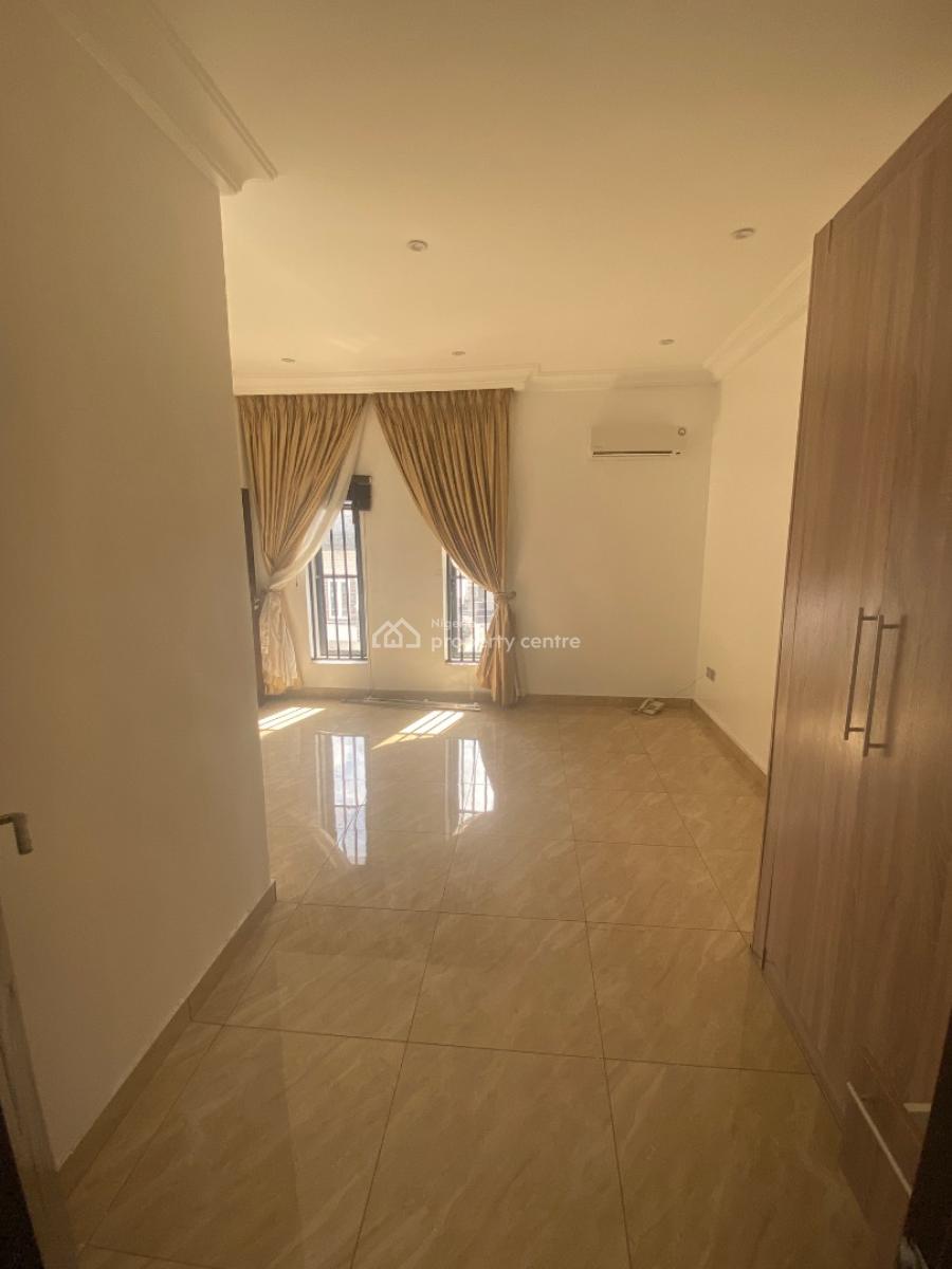 Serviced 2-bedroom Flat, Abiola Court 10, Chevron, Lekki, Lagos, Flat / Apartment for Rent