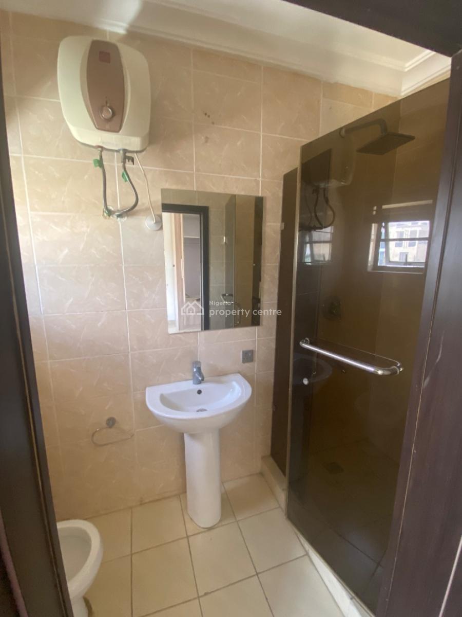 Serviced 2-bedroom Flat, Abiola Court 10, Chevron, Lekki, Lagos, Flat / Apartment for Rent