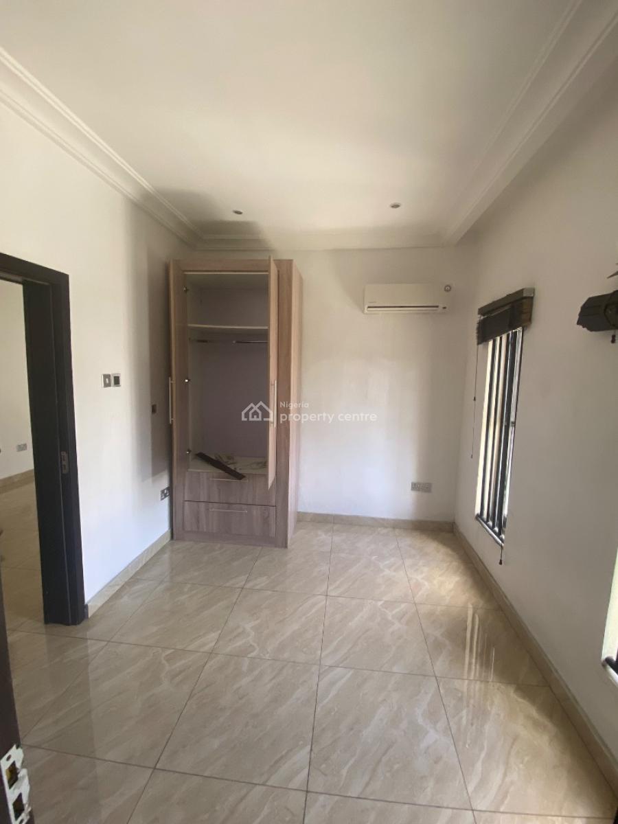 Serviced 2-bedroom Flat, Abiola Court 10, Chevron, Lekki, Lagos, Flat / Apartment for Rent