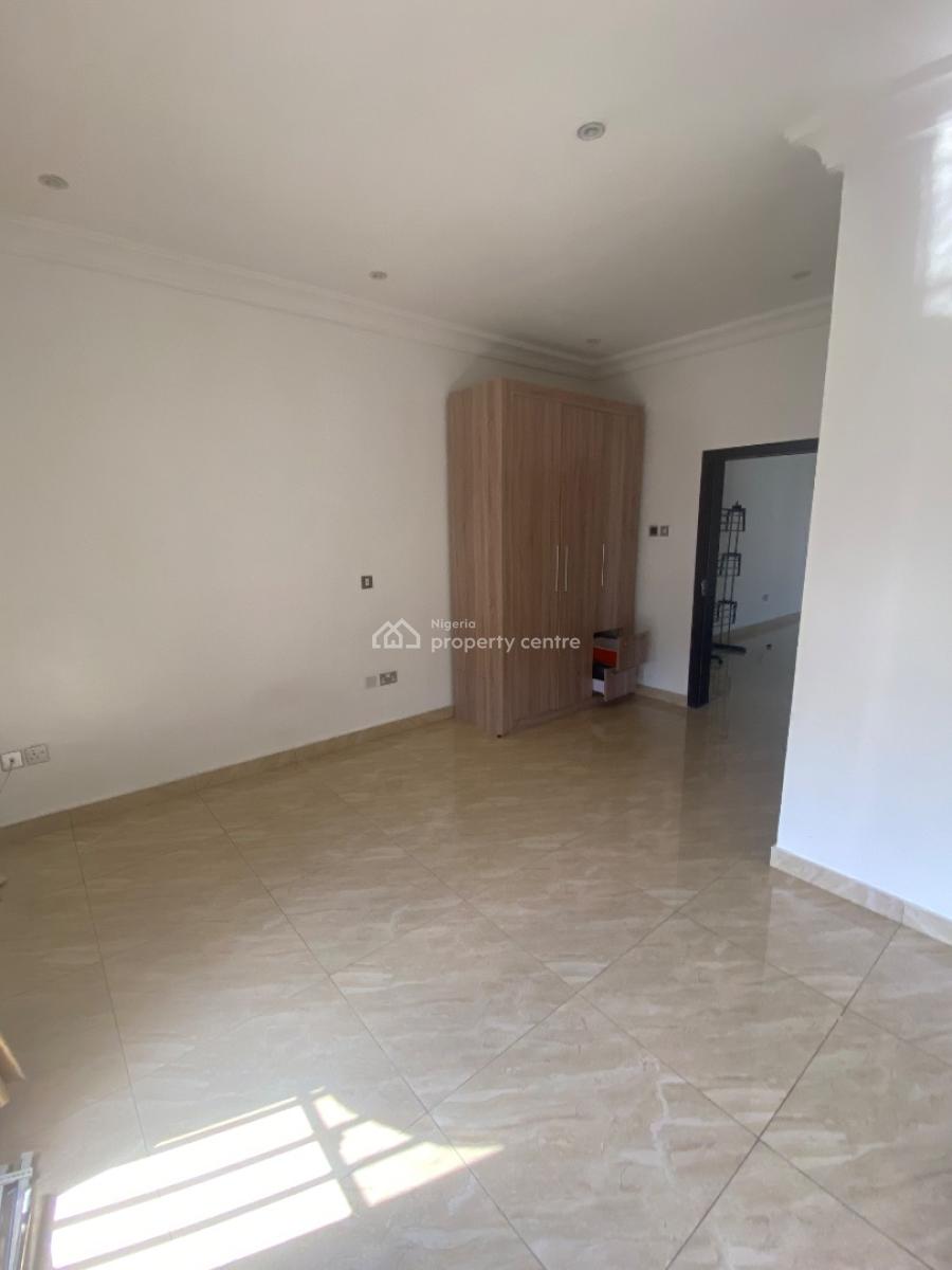 Serviced 2-bedroom Flat, Abiola Court 10, Chevron, Lekki, Lagos, Flat / Apartment for Rent
