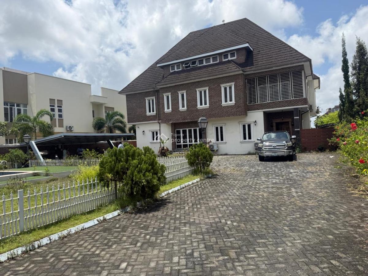 Mansion Sitting on 1000sqm, Osapa, Lekki, Lagos, Detached Duplex for Sale