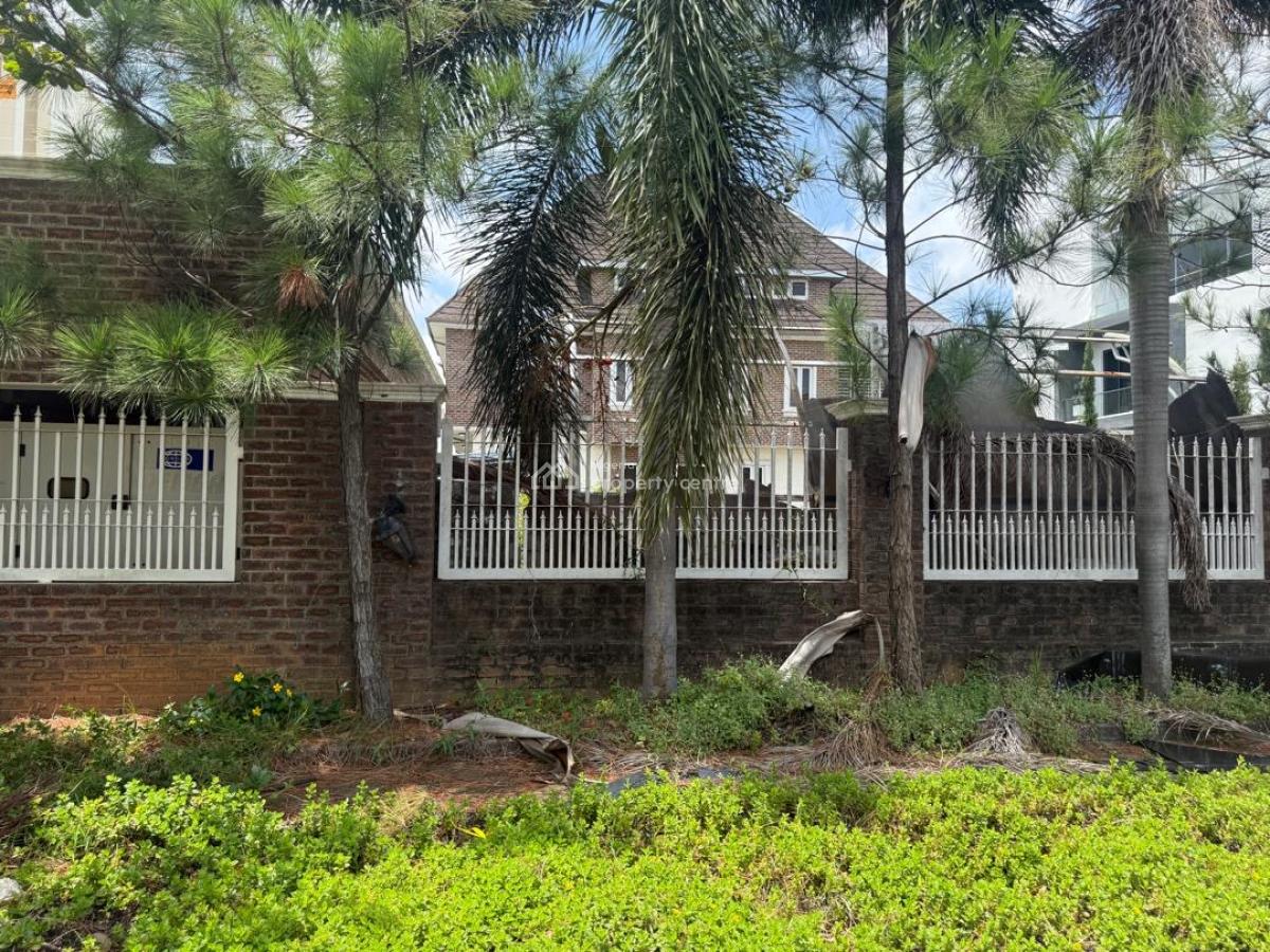Mansion Sitting on 1000sqm, Osapa, Lekki, Lagos, Detached Duplex for Sale