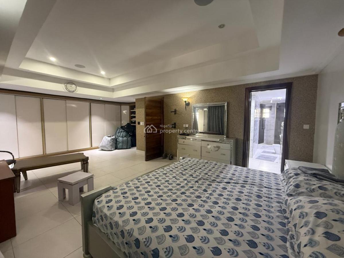 Mansion Sitting on 1000sqm, Osapa, Lekki, Lagos, Detached Duplex for Sale