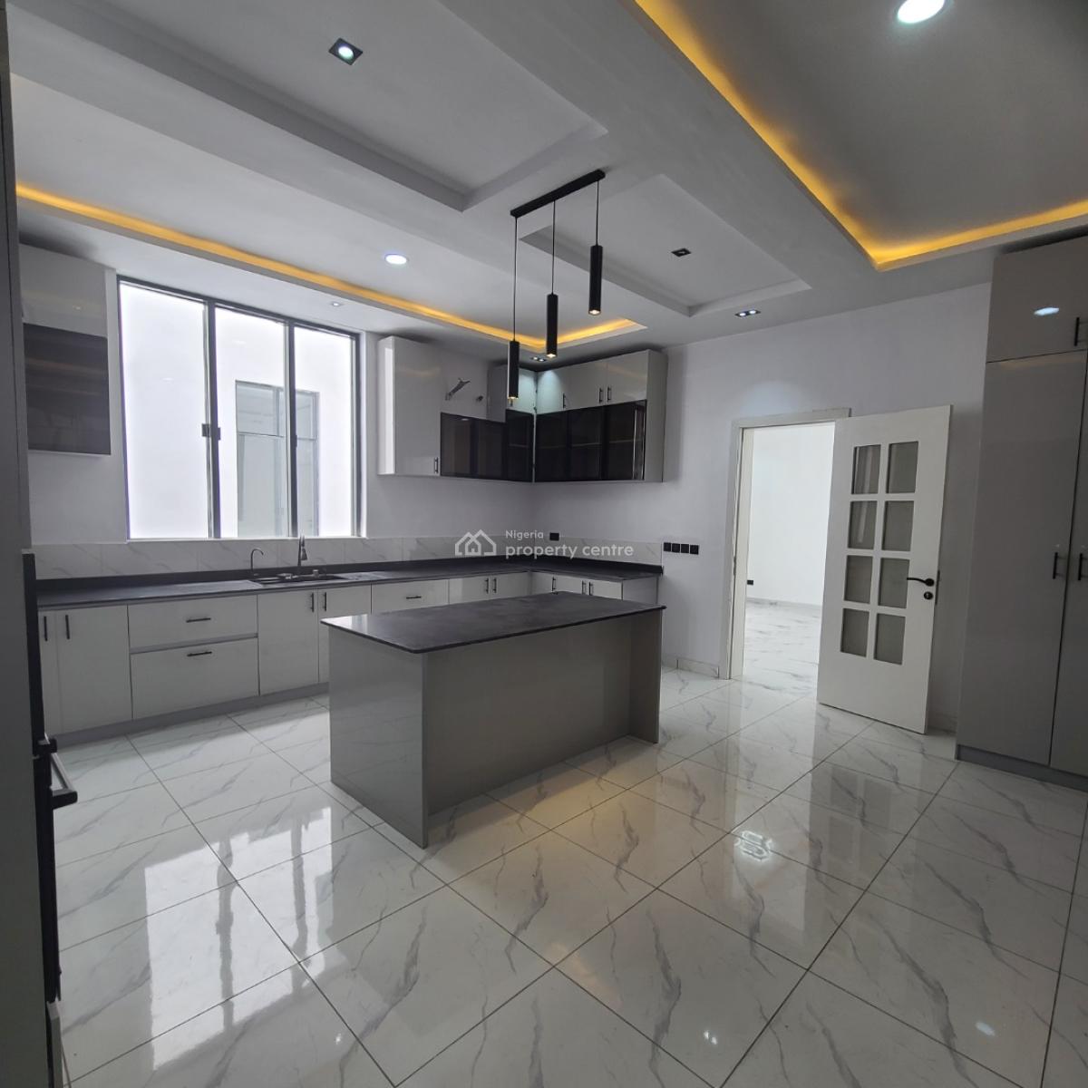Luxury 5 Bedroom Fully Detached Duplex, Royal Garden Estate Ajah, Lekki, Lagos, Detached Duplex for Sale