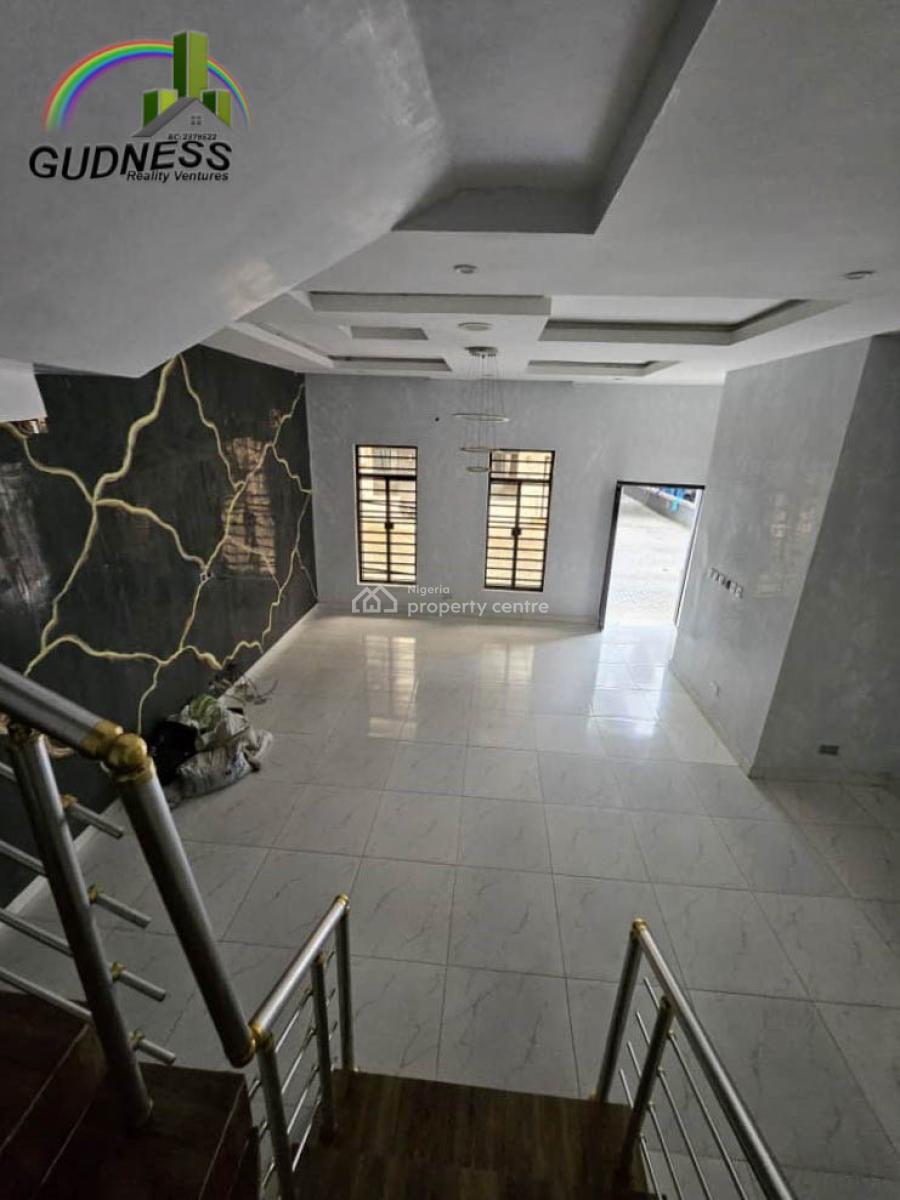 4 Bedroom Semi-detach with Bq, Ikota, Lekki, Lagos, Semi-detached Duplex for Rent