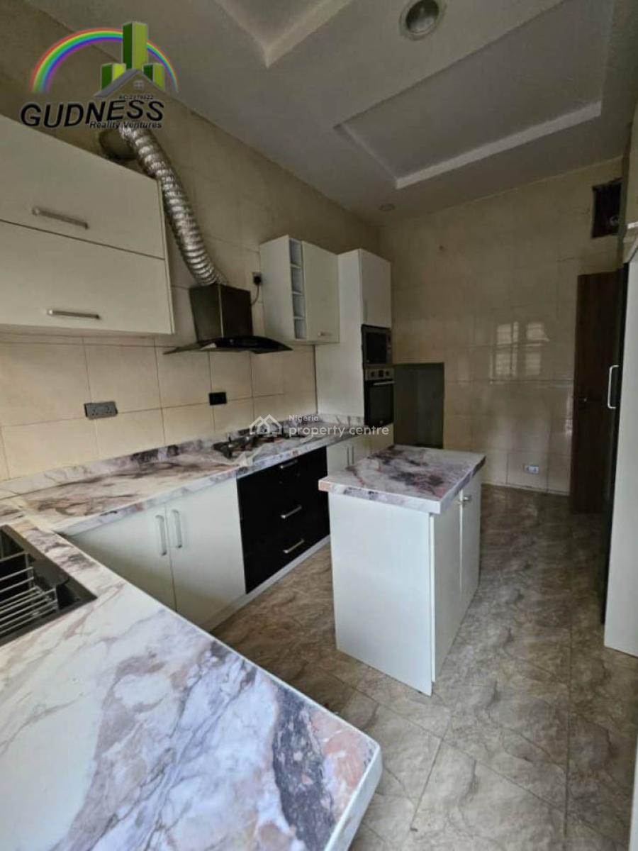 4 Bedroom Semi-detach with Bq, Ikota, Lekki, Lagos, Semi-detached Duplex for Rent