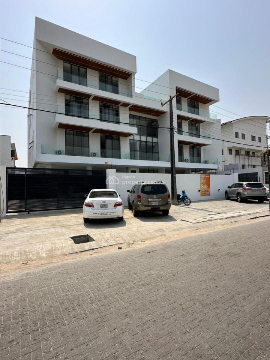 Lovely 2 Bedroom Apartment with Swimming Pool, Lekki Phase 1, Lekki, Lagos, Flat / Apartment for Sale