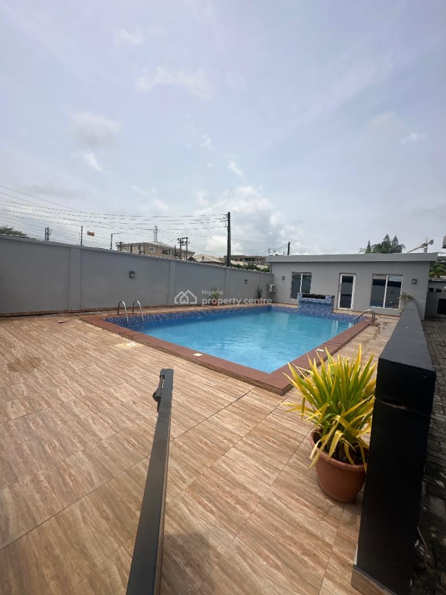 3 Bedrooms Apartment with Bq and Swimming Pool, & Gym, Lekki Phase 1, Lekki, Lagos, Flat / Apartment for Rent