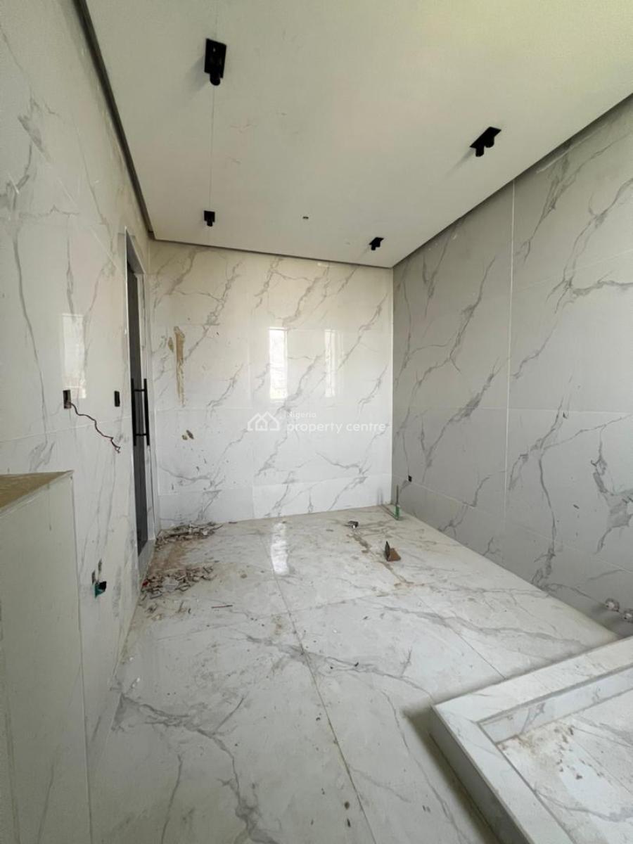 Standard 4 Bedroom Terrace Duplex, Lekki Phase 1, Lekki, Lagos, Terraced Duplex for Sale