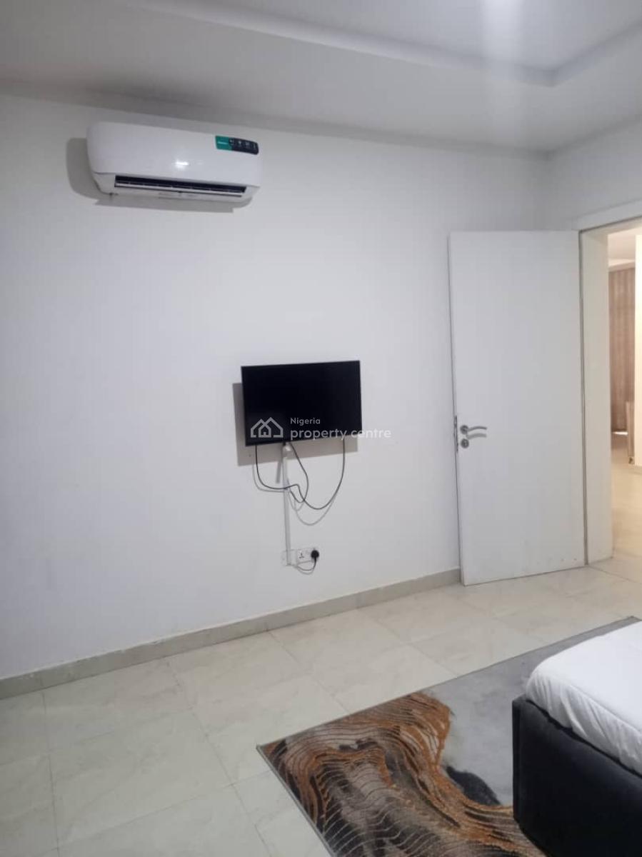 3 Bedroom Flat in a Block of Flats ( 4th Floor), Off Bisola Durosimi-etti By C & I Leasing Company, Lekki Phase 1, Lekki, Lagos, Flat / Apartment for Rent