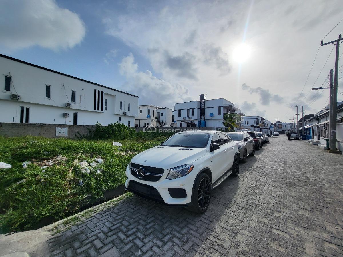 a Vacant Corner Piece Land Measuring 844.200 Sqm, in a Secure Area, Lekki County, Ikota, Lekki, Lagos, Residential Land for Sale