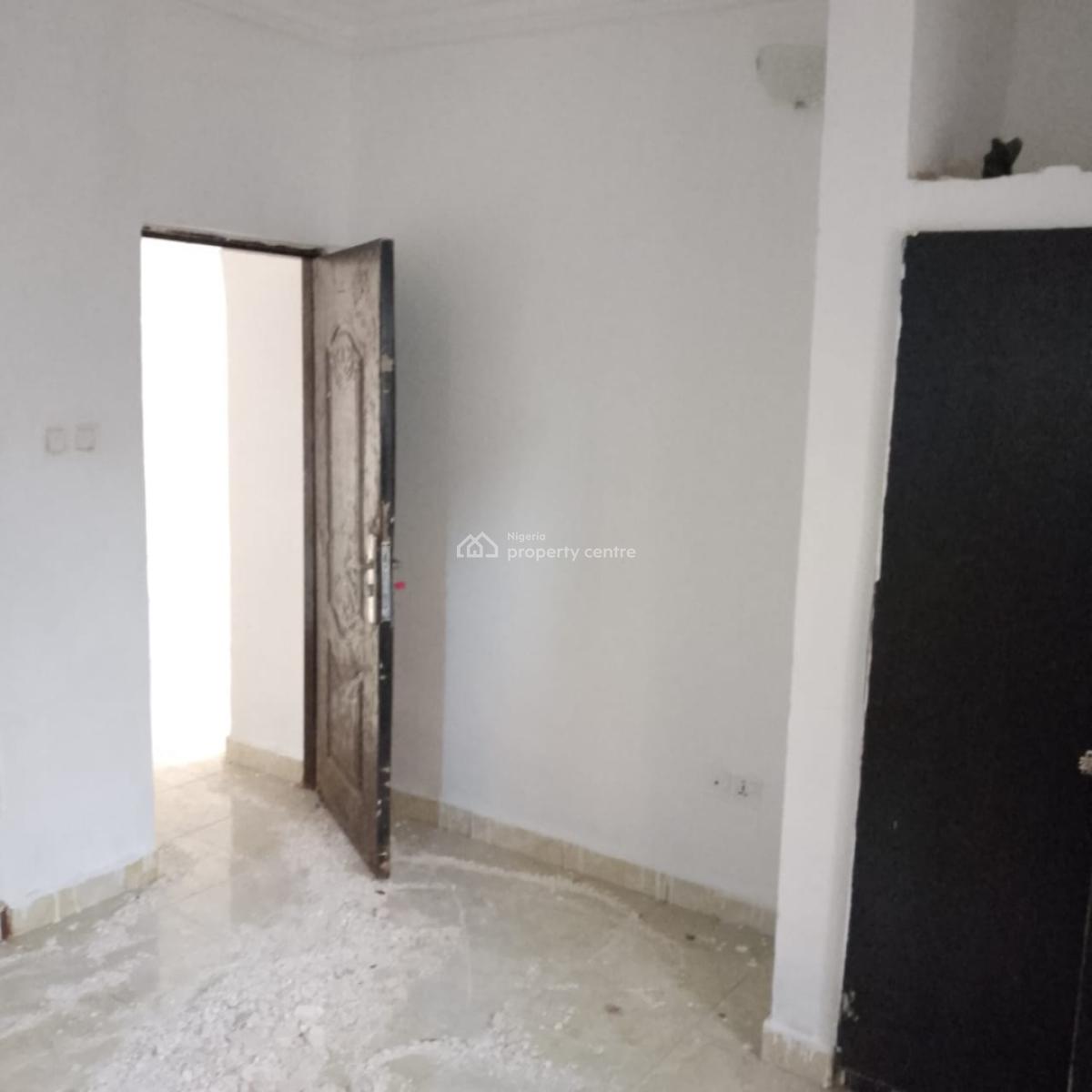 Well Maintained 2 Bedroom Flat, Dkk, Sangotedo, Ajah, Lagos, Flat / Apartment for Rent