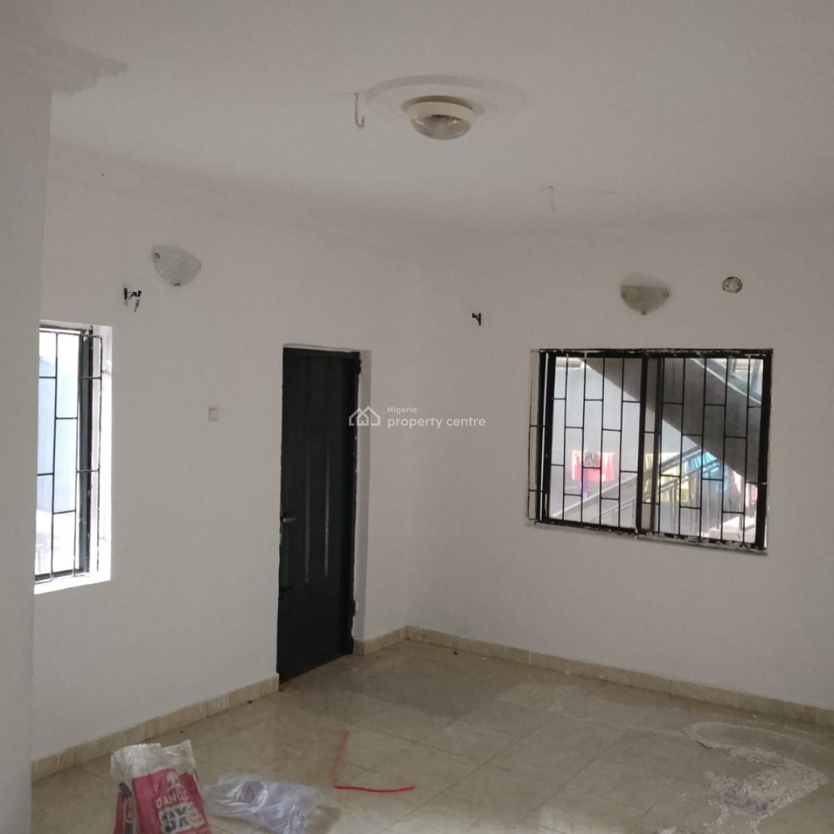 Well Maintained 2 Bedroom Flat, Dkk, Sangotedo, Ajah, Lagos, Flat / Apartment for Rent