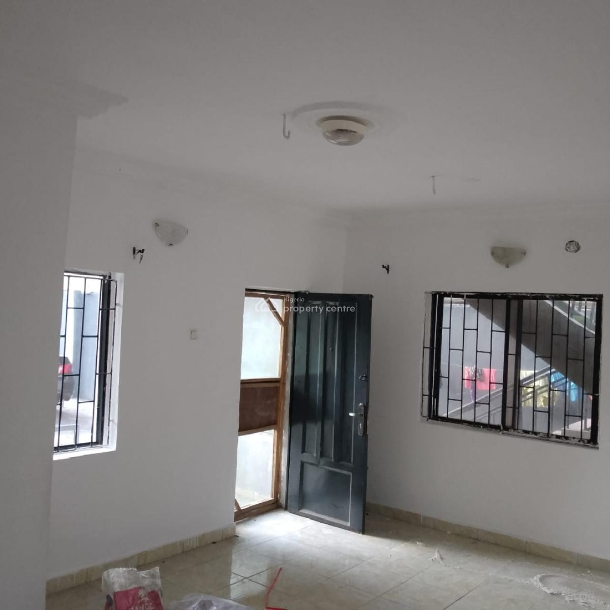 Well Maintained 2 Bedroom Flat, Dkk, Sangotedo, Ajah, Lagos, Flat / Apartment for Rent