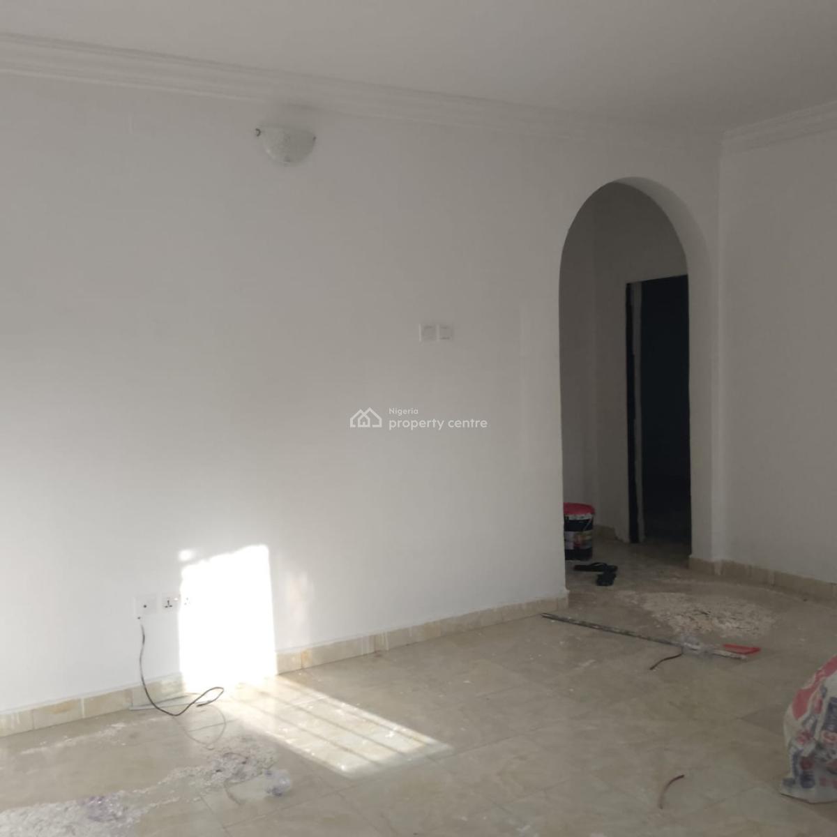 Well Maintained 2 Bedroom Flat, Dkk, Sangotedo, Ajah, Lagos, Flat / Apartment for Rent