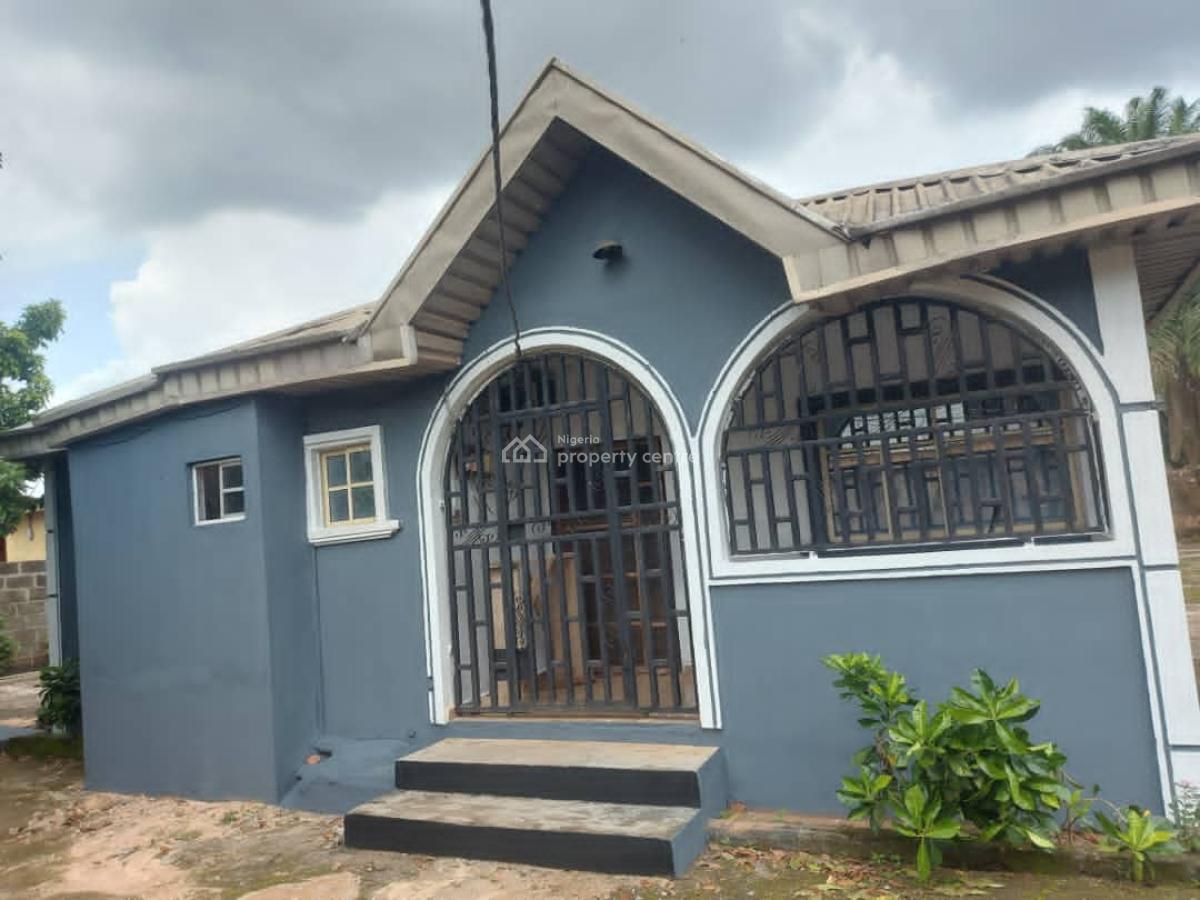3 Bedroom Duplex with 3 & 1 Bedroom Flat, Ugbowo, Benin State, Benin, Oredo, Edo, Detached Duplex for Sale