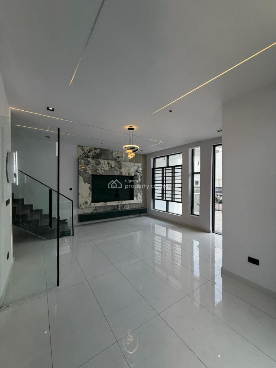 Classic 4 Bedroom Detached House, Ikota, Lekki, Lagos, Detached Duplex for Sale