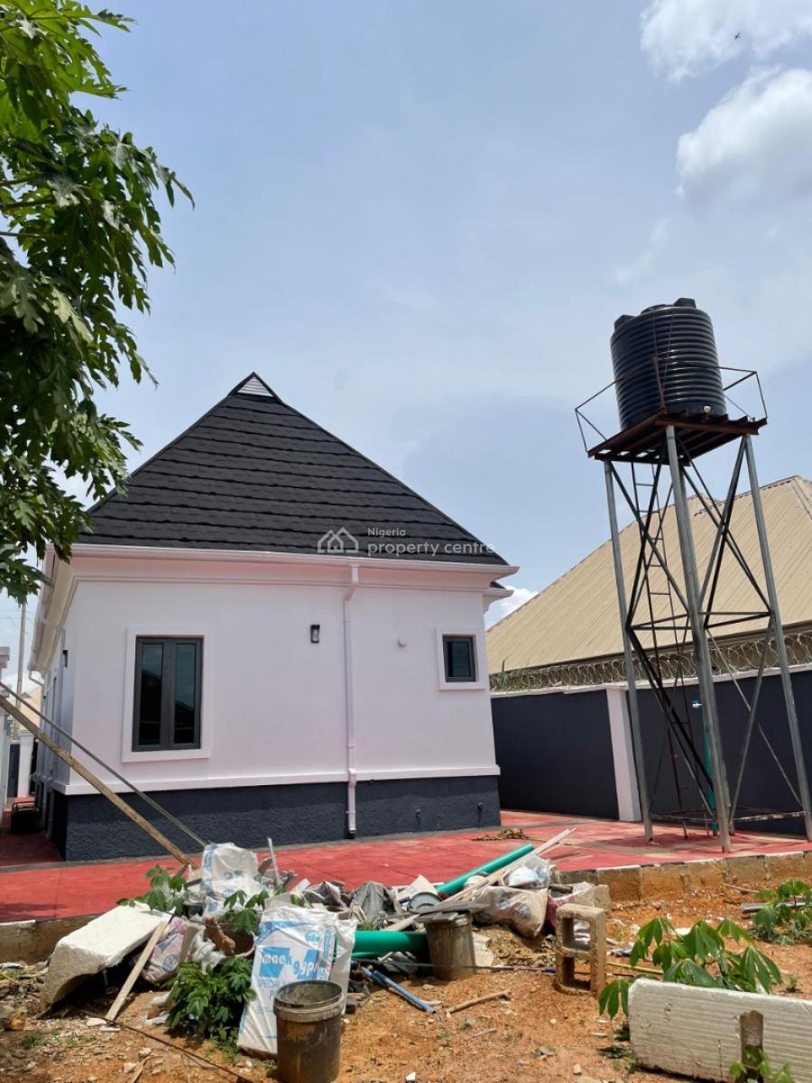 Fenced 2 Bedroom En Suite Bungalow, Oba Ile, Akure, Akure, Ondo, Detached Bungalow for Sale