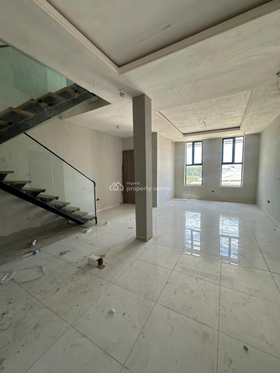 Spacious Luxury 2 Bedroom Maissonette Perfect for Investment Or Reside, Lekki, Ikate, Lekki, Lagos, Flat / Apartment for Sale