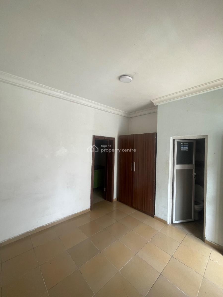 Spacious Room Self Contain with a Kitchen and Balcony Down Stairs, Chevron Drive, Lekki, Lagos, Self Contain (single Rooms) for Rent