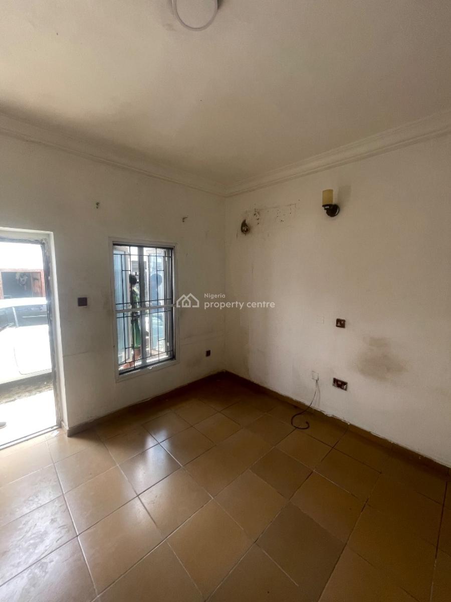 Spacious Room Self Contain with a Kitchen and Balcony Down Stairs, Chevron Drive, Lekki, Lagos, Self Contain (single Rooms) for Rent