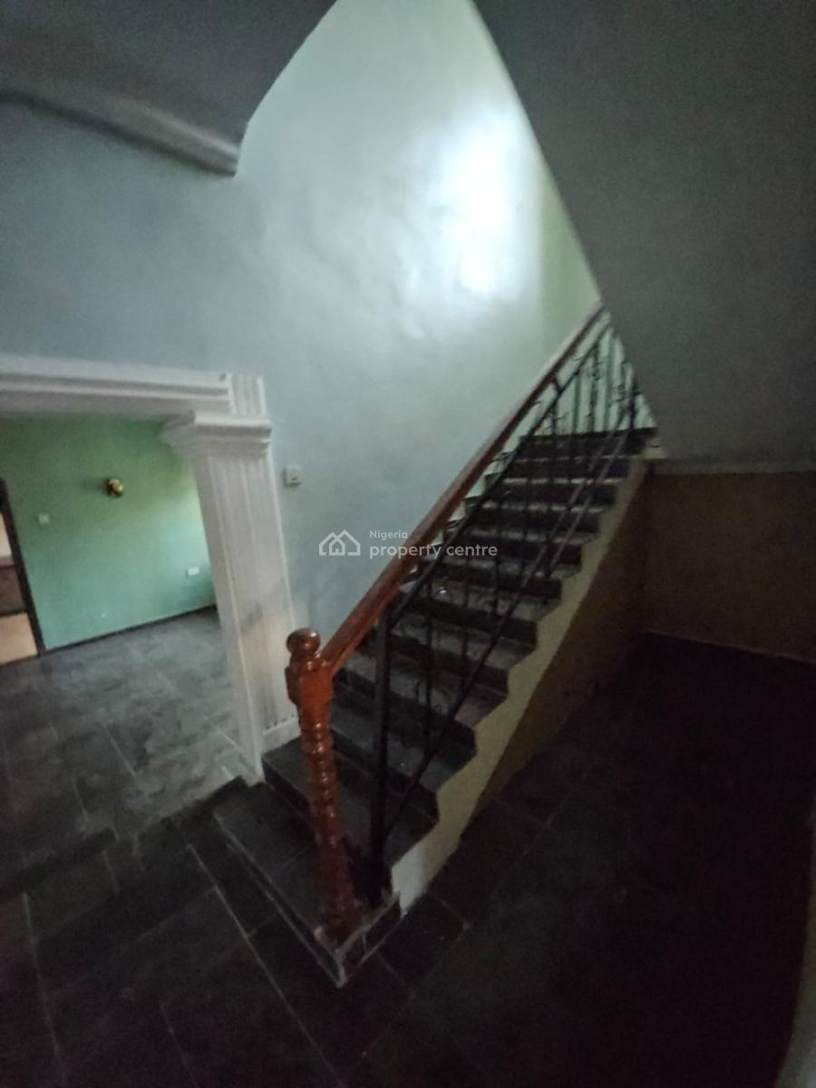 Clean & Decent 4 Bedroom Duplex, Waterfront Estate, Gra Phase 1, Magodo, Lagos, Detached Duplex for Rent