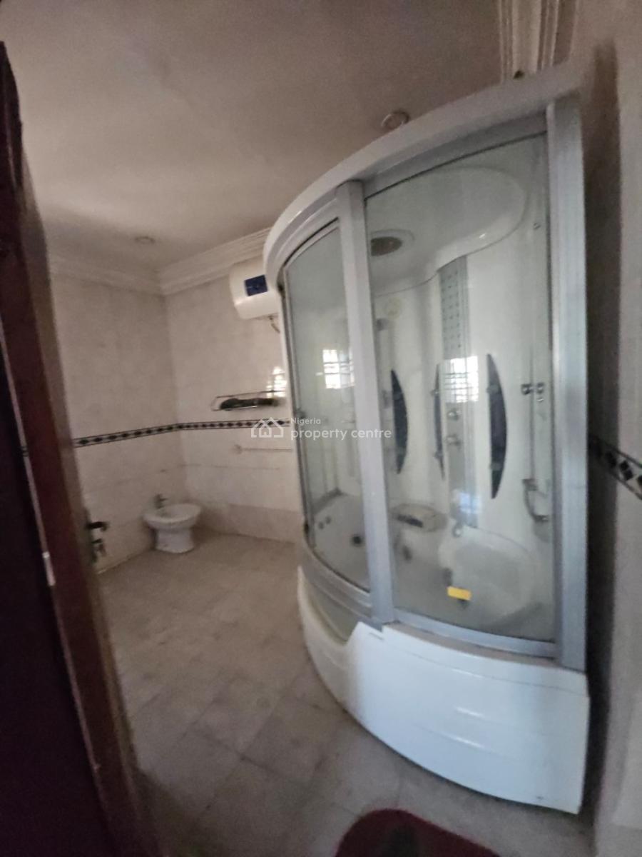 Clean & Decent 4 Bedroom Duplex, Waterfront Estate, Gra Phase 1, Magodo, Lagos, Detached Duplex for Rent