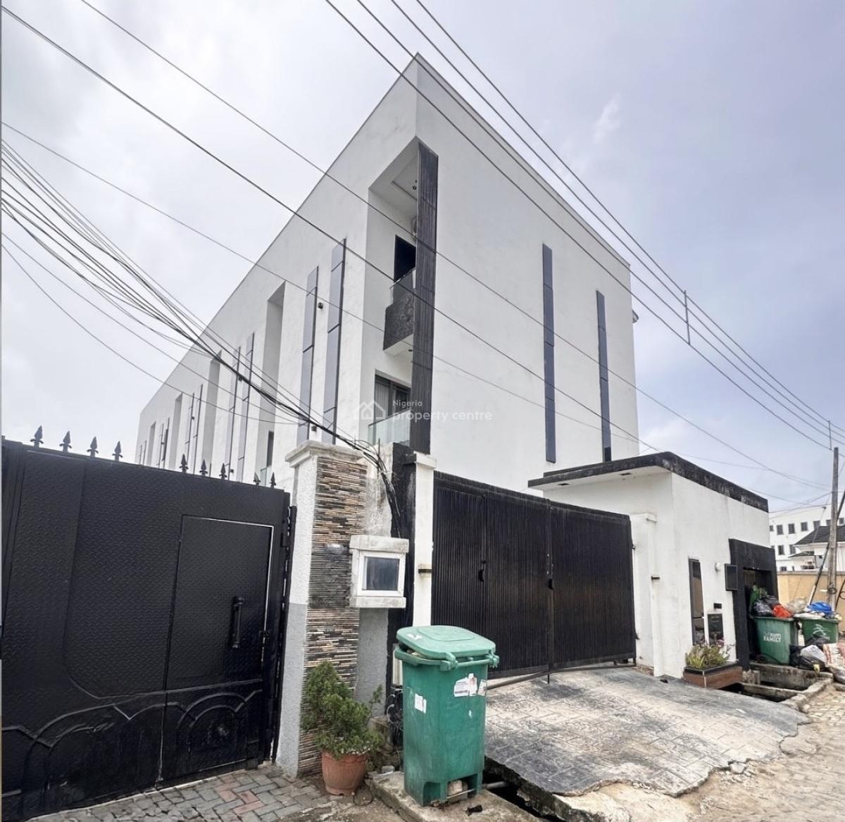 Serviced 2 Bedroom Terraced with Ensuite Rooms, Ologolo, Lekki, Lagos, Terraced Duplex for Rent