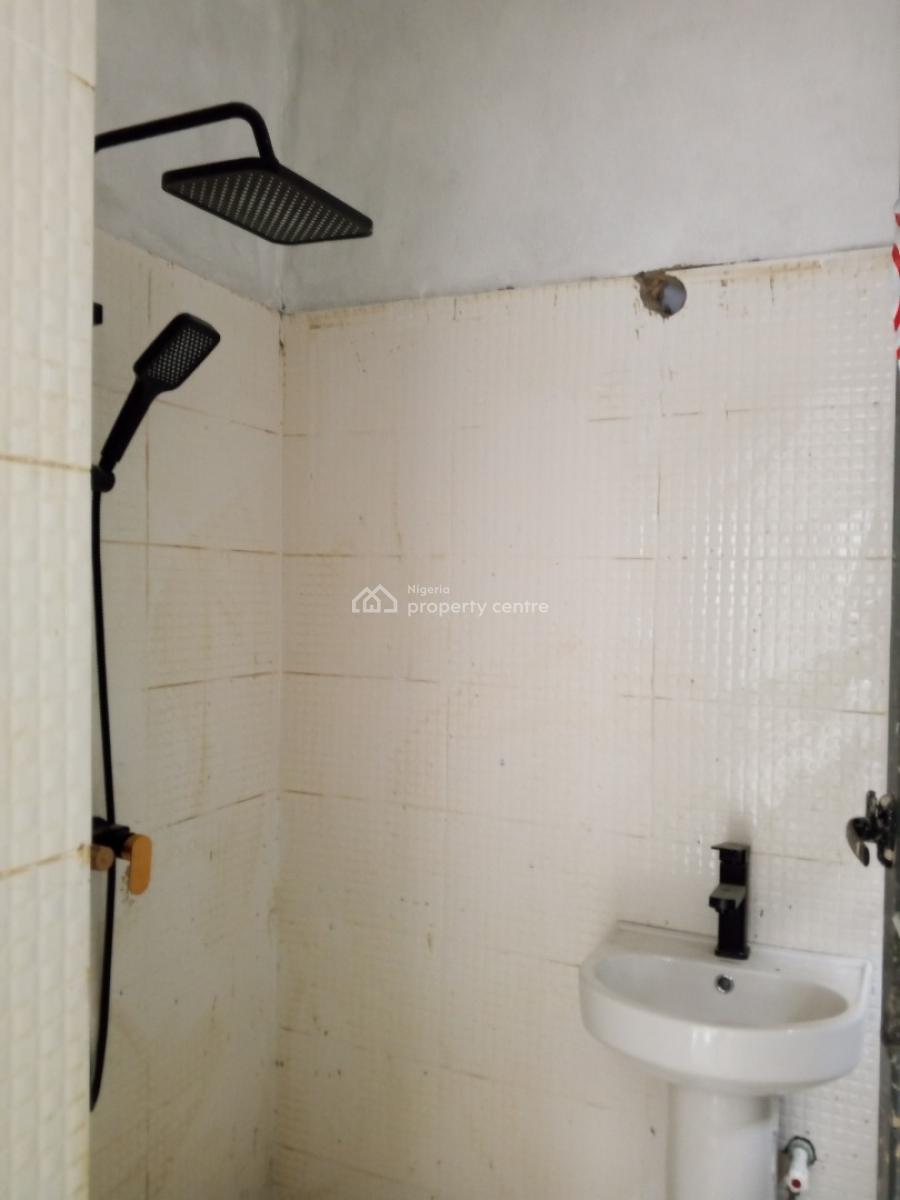 Luxury Newly Built 2 Bedroom, Bucknor Estate, Isolo, Lagos, Flat / Apartment for Rent