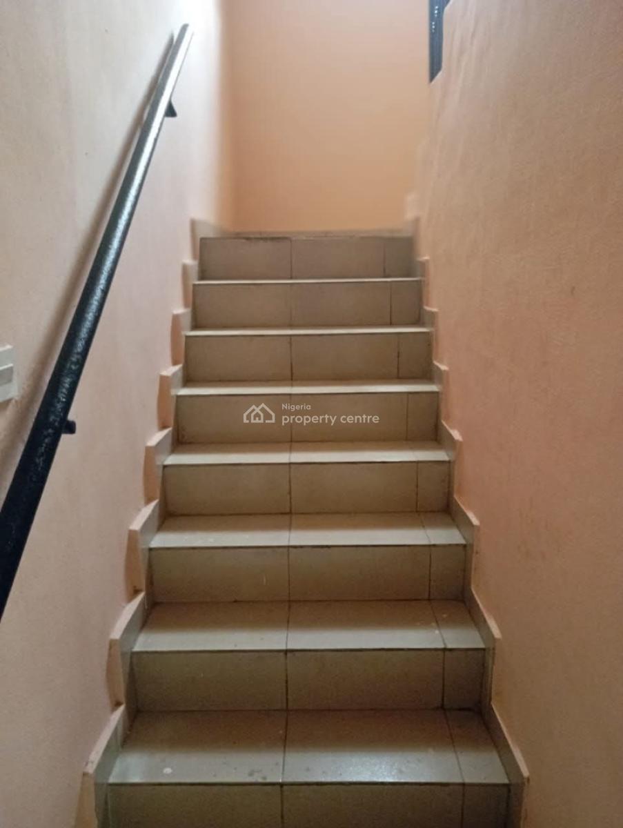 Spacious 3 Bedroom Duplex, Gra Phase 1, Magodo, Lagos, Terraced Duplex for Rent