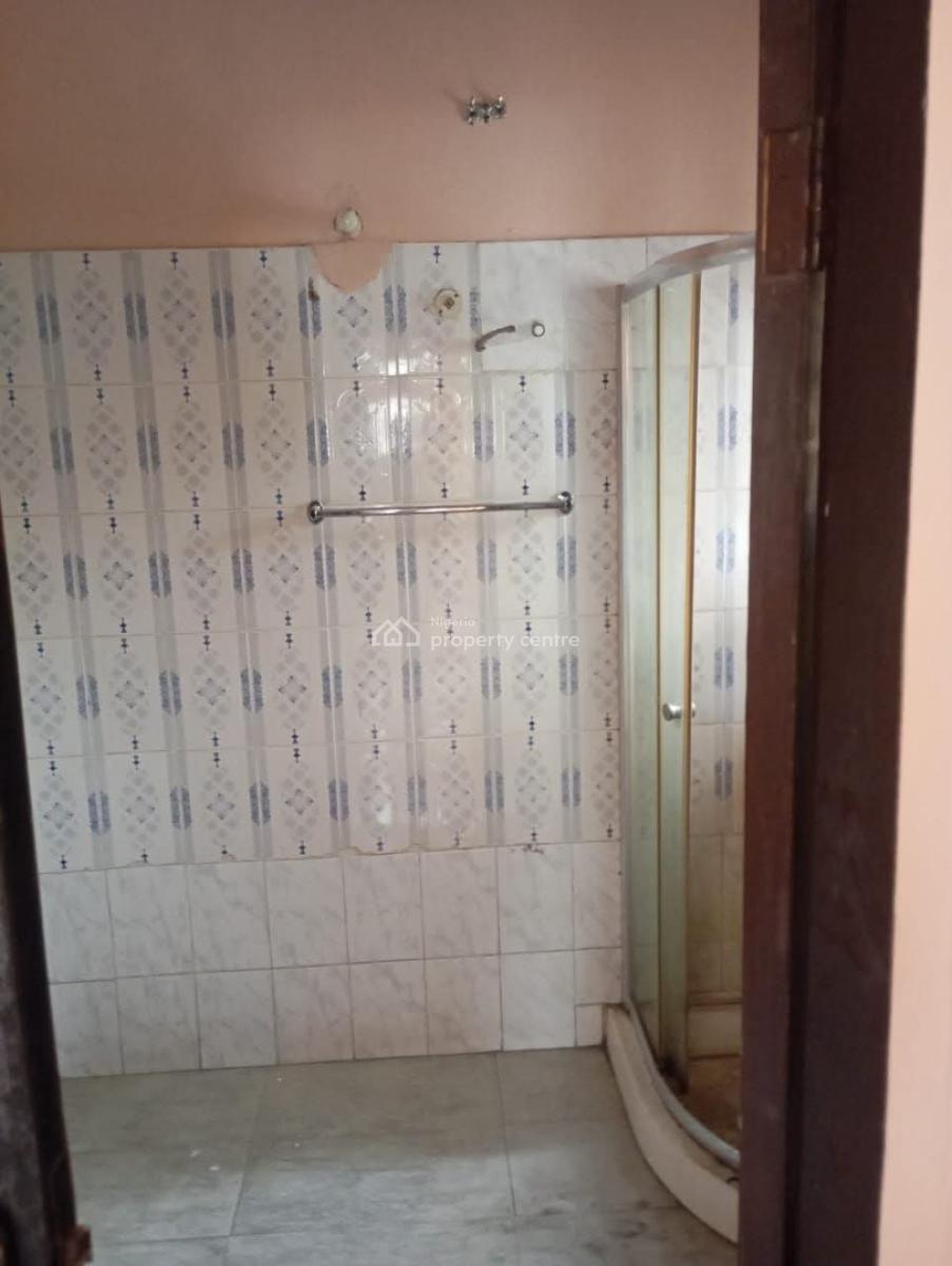 Spacious 3 Bedroom Duplex, Gra Phase 1, Magodo, Lagos, Terraced Duplex for Rent